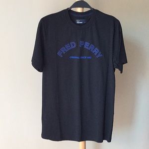 Men's Fred Perry T-shirt - NWOT